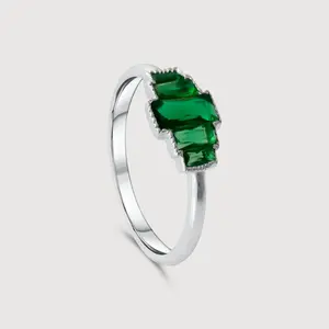 ALUNIA Eternity Art Deco Ring - 925 Sterling Silver Emerald Green Crystal Ring | Vintage 1920s Gatsby Style | Geometric Statement Ring | Perfect for Cocktail Parties & Elegant Events