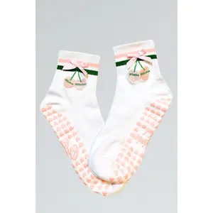 Pilates Princess Grip Socks - Comfortable Fit for Pilates Practice, Ideal for All Sizes, Lightweight Design