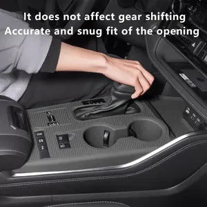 Center Console Full-Wrap Silicone Kit for Toyota Highlander 2022-2026 – Electrostatic Adsorption Cover for Toyota Center Console Protection