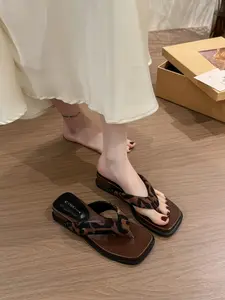 Women's Summer New Leopard Print Square Toe Sandals, Trendy Thick Sole Flip Flops, Casual Beach Shoes for Women, Fashionable Summer Footwear