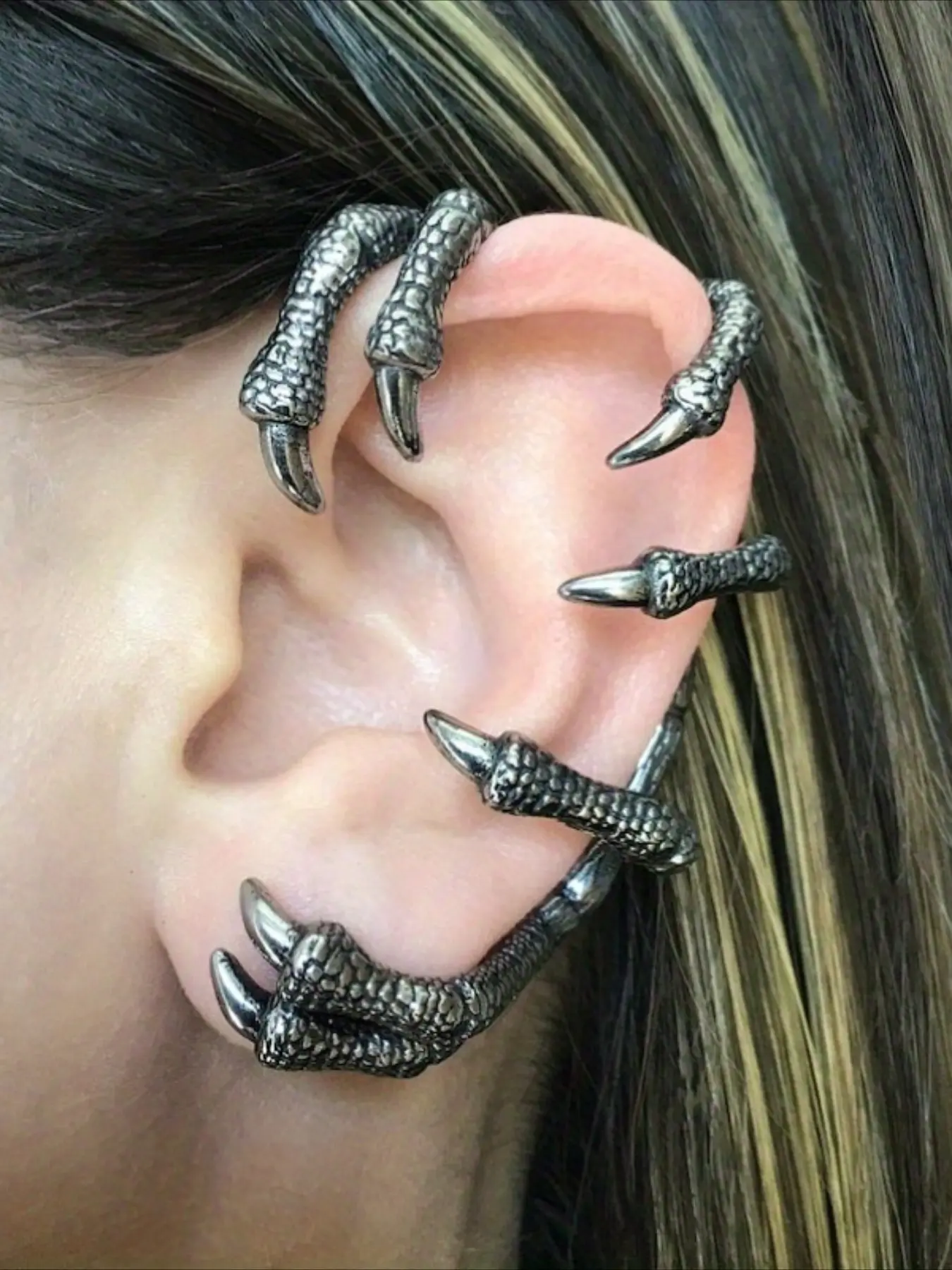 Creative Retro Dragon Claw Earring, Dragon Earrings, Gothic Earring, Gothic Jewelry, Witchy Jewelry, Dragon Claws Ear Cuff, Ear Cuff, Claw Earring, Gothic Ear Cuff, The Perfect Holiday Gift, Ear Accessories
