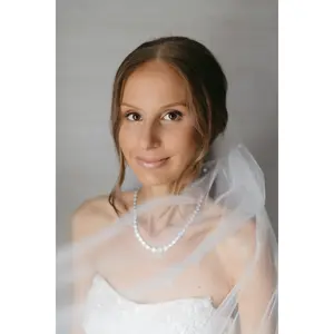 Ponytail Wedding Veil Hair Tie with Scattered Pearls