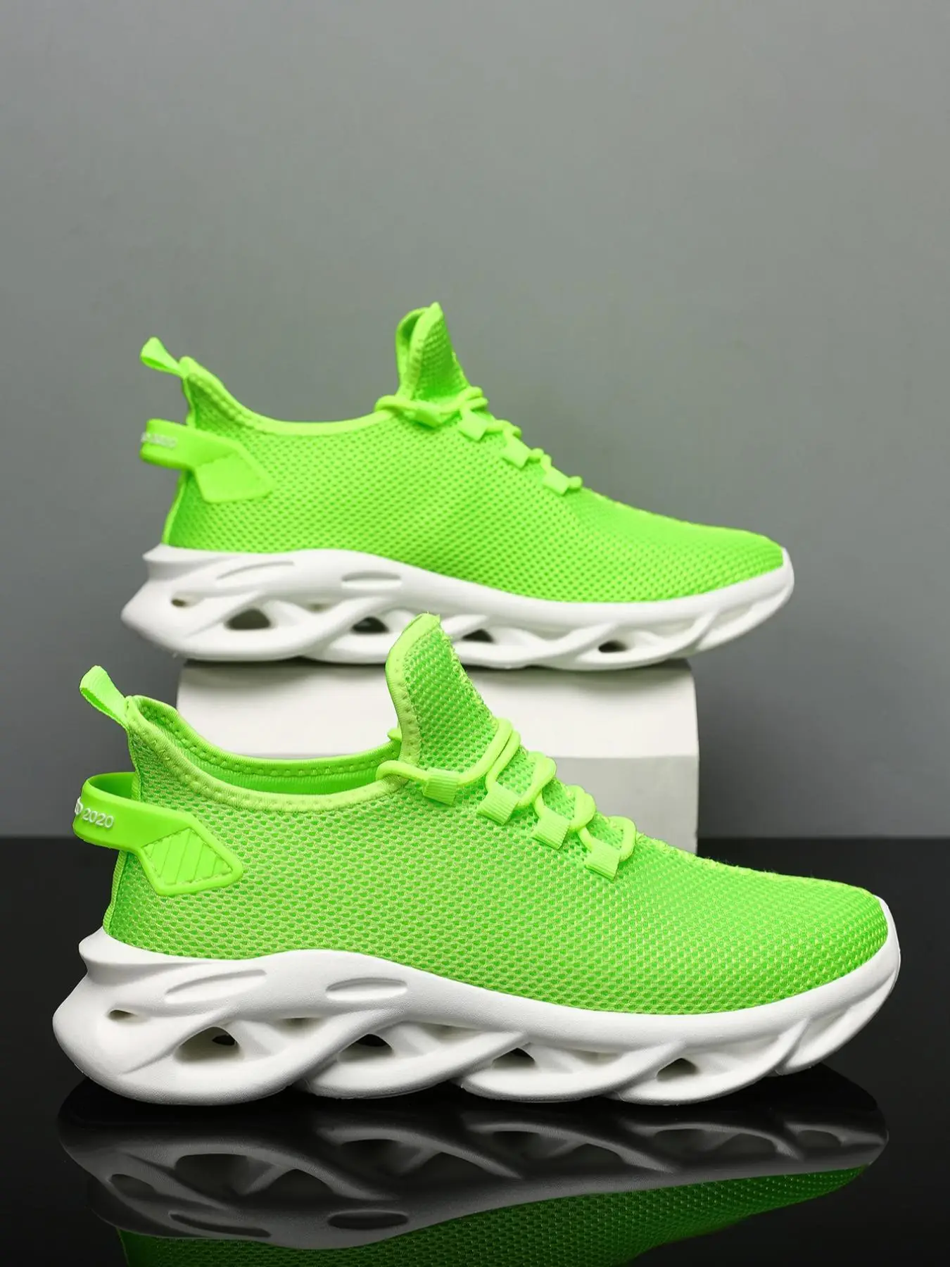 Men's Sportive Plain Color Lace Up Low Top Sneakers, Boy Casual Comfortable Breathable Sports Shoes, Fashionable Trainer Sneakers, Back To School Foot