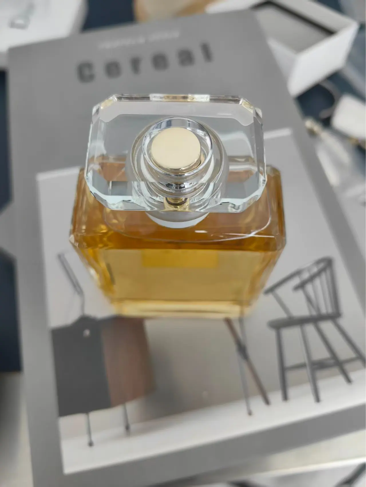 Elegant Clear Glass Perfume Bottle Design for Fragrance Storage,perfume