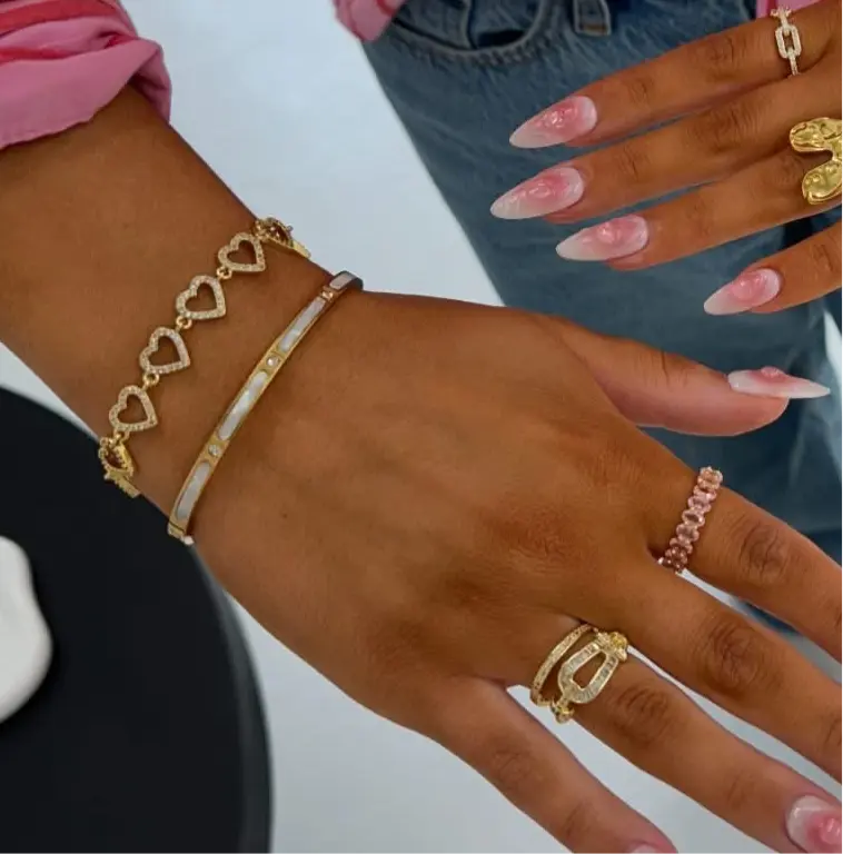 Gold Diamond Heart Bracelet - Gold Plated with No Warning Applicable for Stylish Accessory