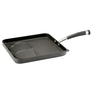 11-Inch Nonstick Griddle with Hearts