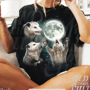 Comfort Colors® Opossum Howling at Moon Vintage 90s Graphic T Shirt, Retro Possum Silly Gift
