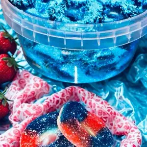 Blue Raspberry and Strawberry Cream Sour/14.5oz Blue Raspberry and Strawberry Cream Sour/14.5oz