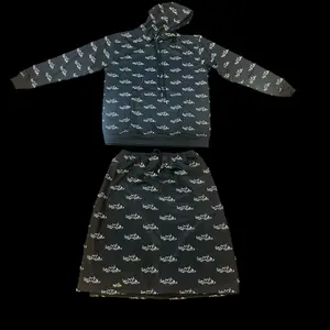 UnBothered Signature Series. Hoodie & Izar. Size 3x