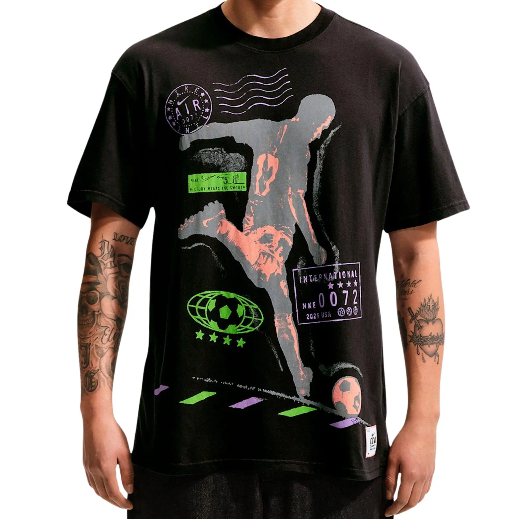 Nike Sportswear Men's Sole Rally Graphic T-Shirt "Black" – Casual Short Sleeve Tee Featuring Bold Sole Rally Graphic Design, Soft Cotton Fabric, Comfortable Standard Fit, and Iconic Nike Sportswear Branding Perfect for Everyday Wear, Streetwear Styling