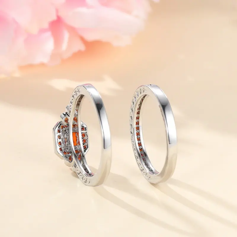 Champagne in white gold