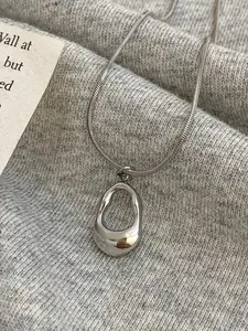 Abstract Hollow Teardrop Pendant Necklace, Minimalist Silver Color Snake Chain, French Retro Style, Unisex Fashion Accessory, Daily Wear, Party Gift, Dainty necklaces
