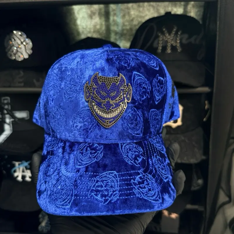 セール】 VERSACE ニットキャップ/安全ピン/モヘア/444 Versace Beanie