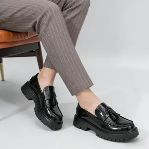 ONXITOM Men's Leather Printed Platform Slip-On Penny Loafers Fashion Round Toe Metal Decoration Non-Slip Lug Sole Business Dress Shoes for Driving Office Party Black Formal