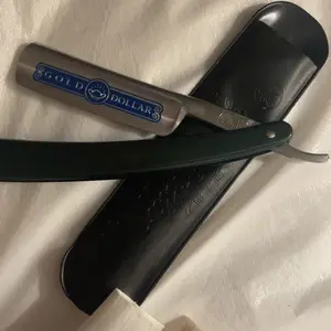 Stainless Steel Straight Razor for Men - Natural Wood Scale, Vintage Razor Barber Razor, Facial Gift, Shaver, Comfort & Black Set Hair Removal