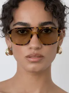 Large Frame Sunglasses Fashion Trendy Versatile Protection Glasses Modern Simple Fit for Back-To-School Reading Decoration Street Photography