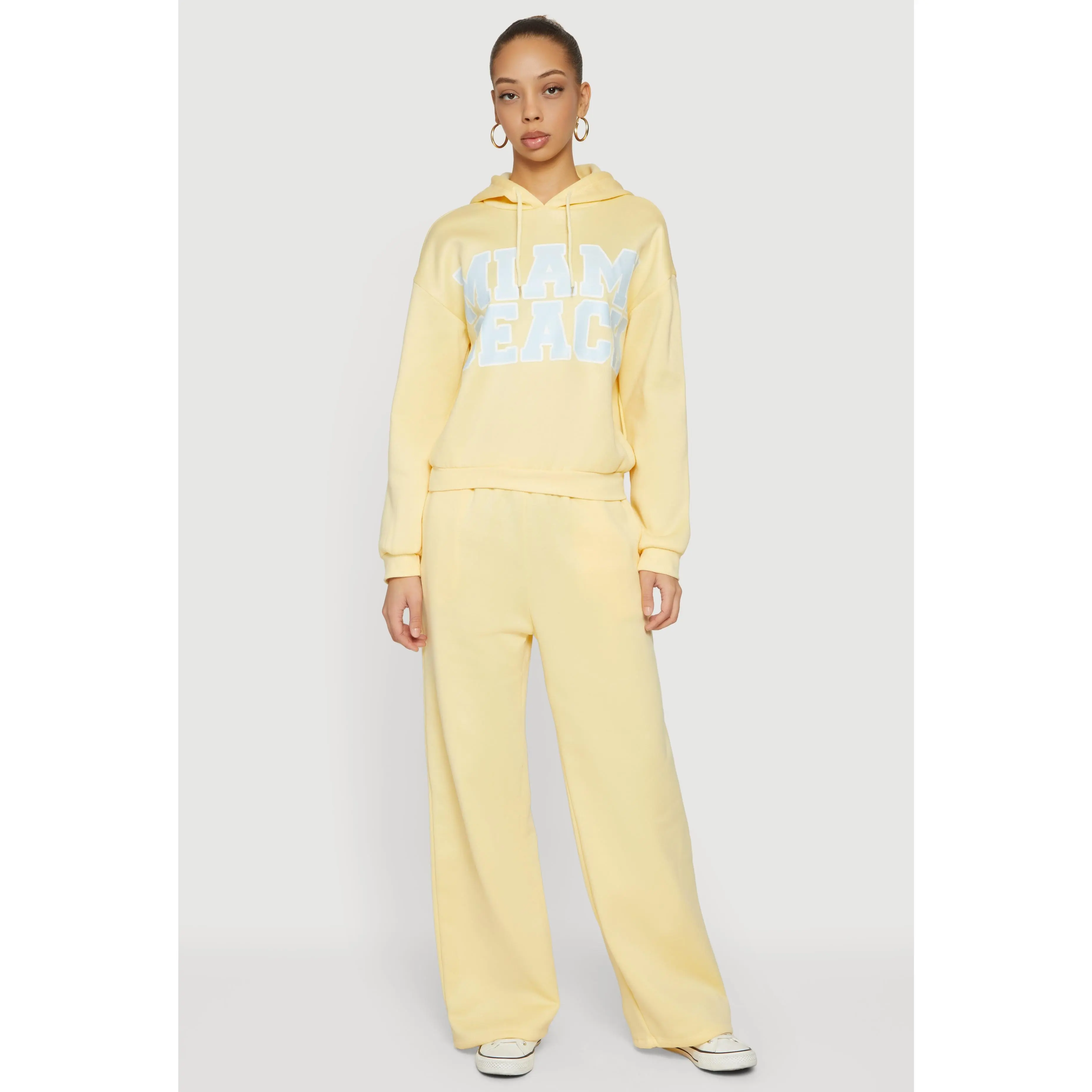 Solid Wide Leg Pull On Sweatpants