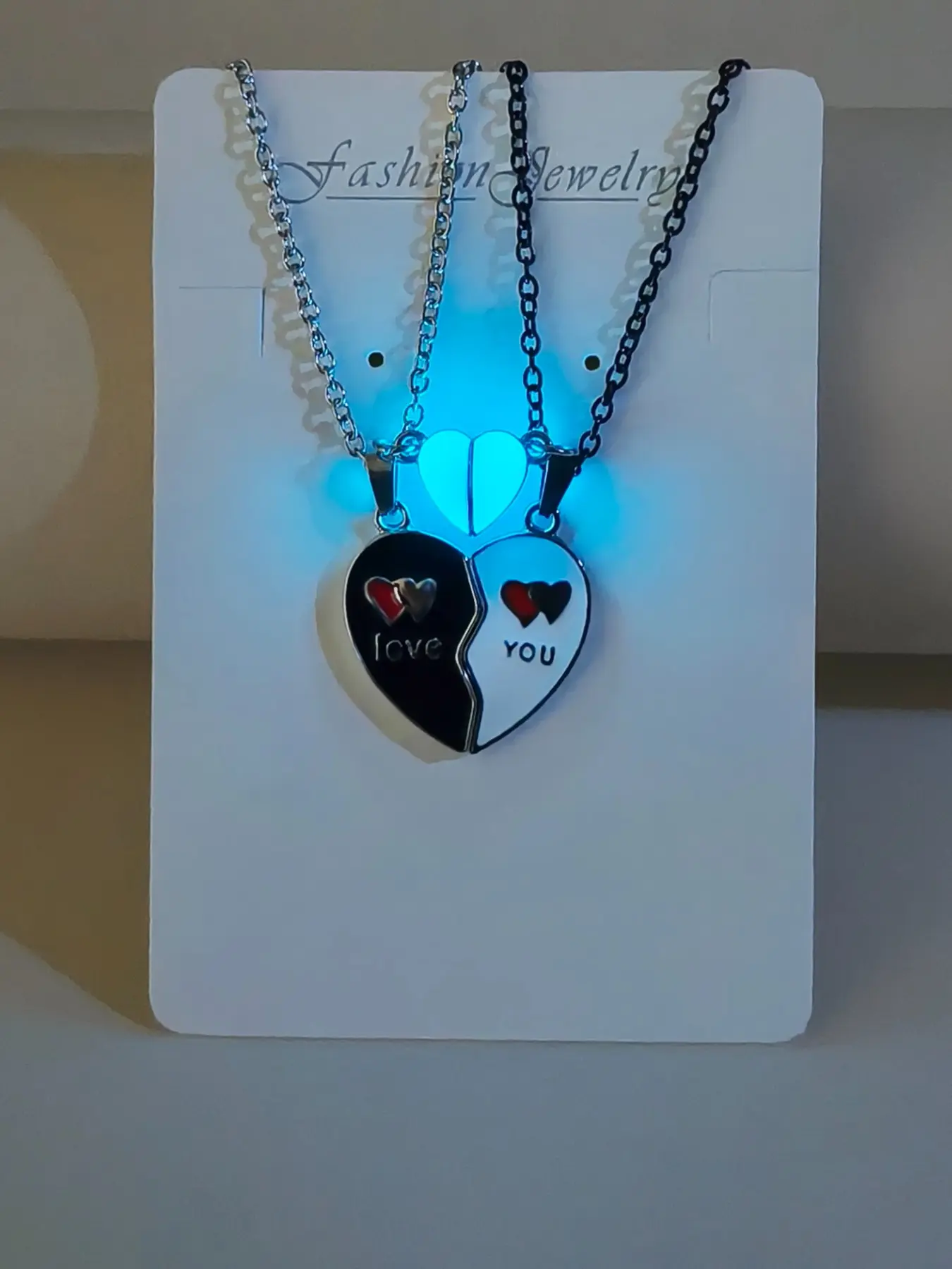2 Piece Set Glow-In-The-Dark Heart Pendant Necklace, Cute Love Charm, Valentine's Day Gift, Anniversary Jewelry, Romantic Accessories, Double Heart Necklace, Chain Necklaces, Alloy Necklace