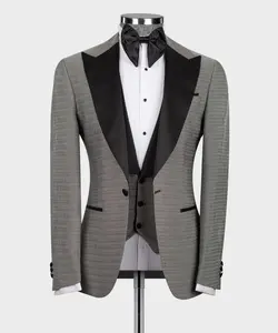 Light gray tuxedo - Tailored Peak Lapel Suit