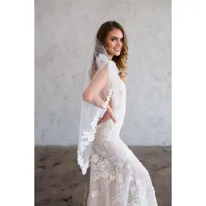 ELETA FINGERTIP VEIL - LACE EDGE 16" FROM COMB