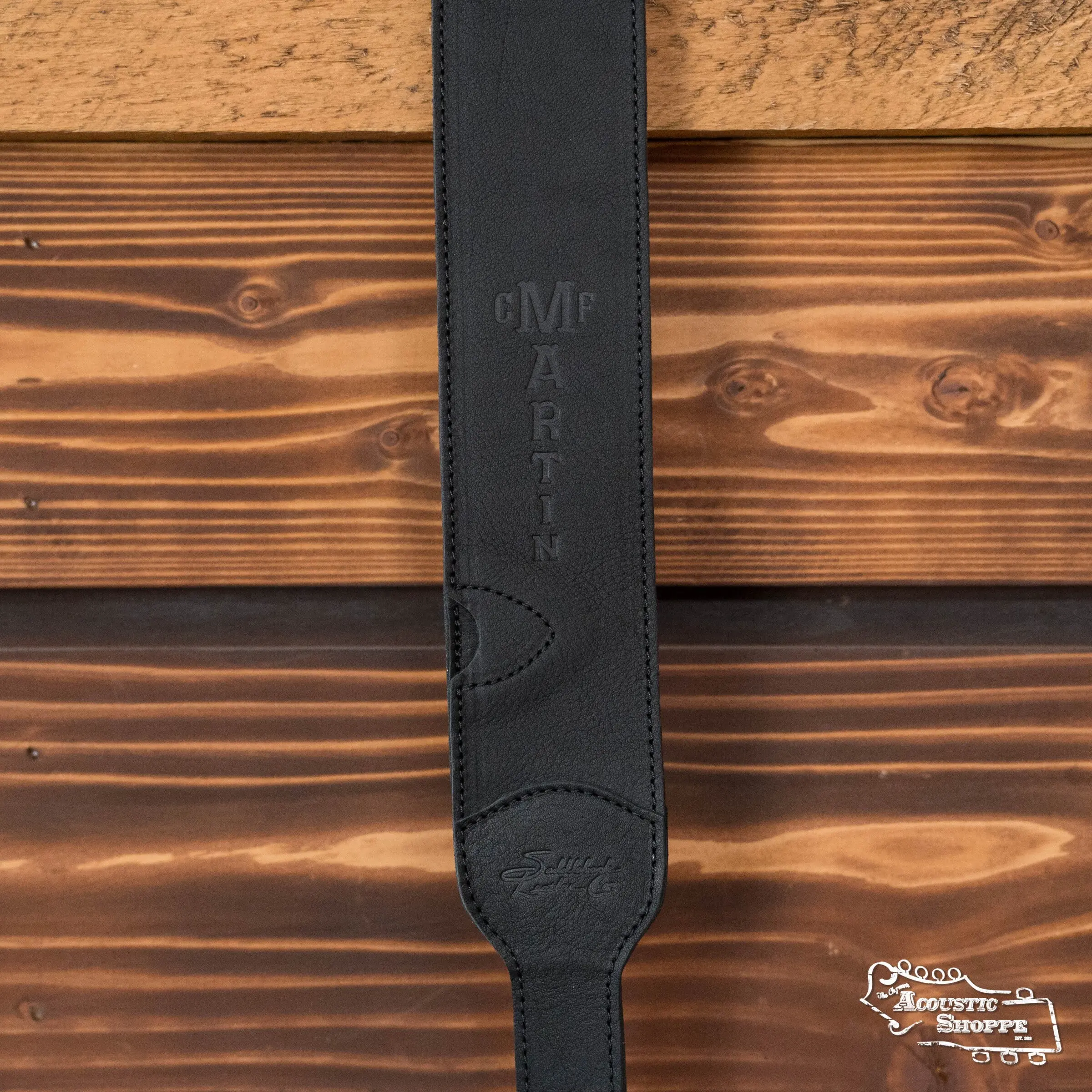 LUXE By Martin Black Leather Guitar Strap