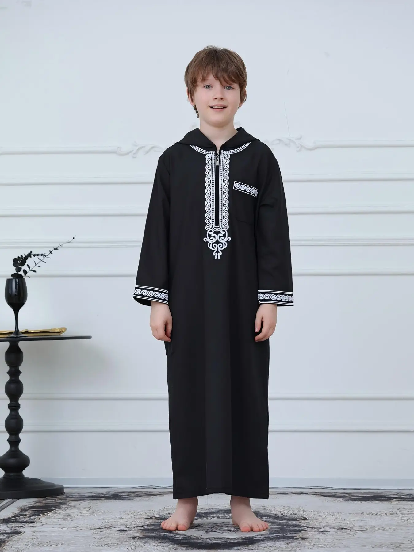 Boys' Loose Fit Modest Embroidered Hooded Moroccan Robe Kaftan, Middle Eastern Muslim Boys' Clothing, Comfortable Long Sleeve Dressing Gown