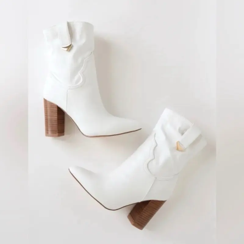 Lulus Taryne White Pointed-Toe Boots