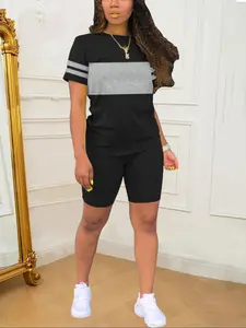 Women's summer round neck short-sleeved trousers suit for leisure sports at home, casual sportswear, Athletic Fashion Activewear, classic splicing color matching summer basic style Sportswear Set