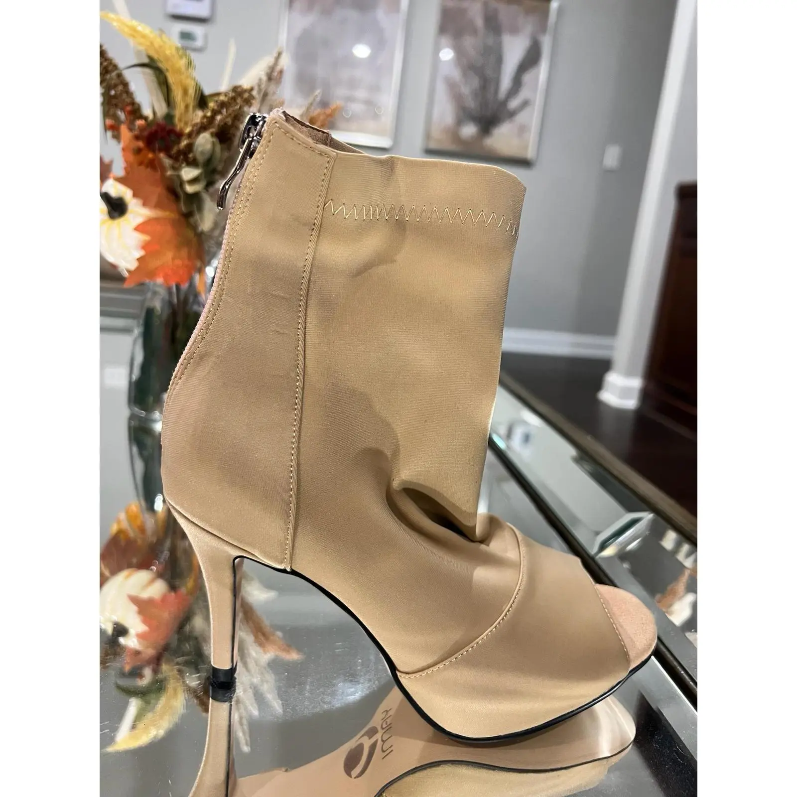 Sock Booties- Beige | Pink