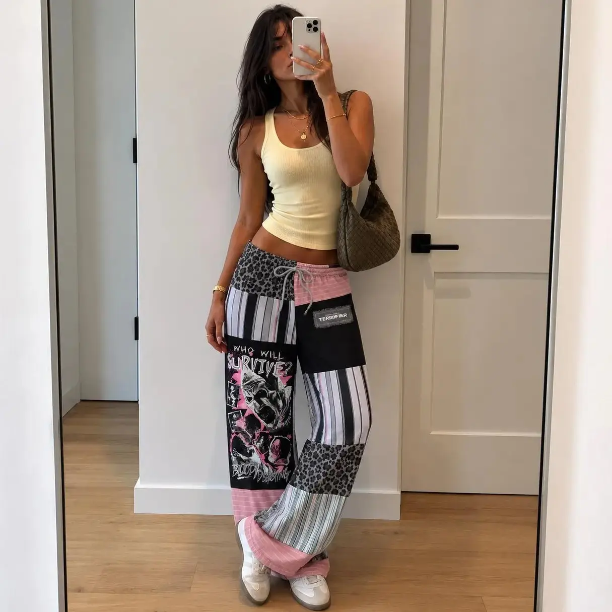 Pink Black Horror Patchwork Sweatpants, Wide Leg Graphic Pants, Spooky Slasher Inspired Baggy Trousers, Halloween Streetwear