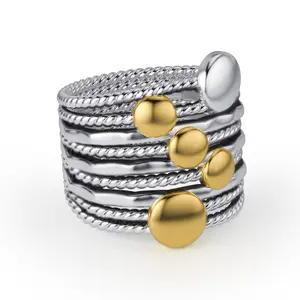 Mytys Two Tone Braided Pattern Wide Ring Unique Design Ring for Men and Women Elegant Trendy Jewellery Accessories Versatile Gift