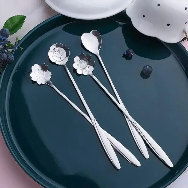 Flower & Heart Shaped Long Handle Teaspoon Set, 4pcs/set Stainless Steel Tea Spoon, Tea Spoon for Tea, Coffee, Milk, Cappuccino, Dessert, Cake, Pastry