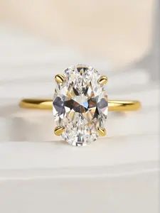 Super flash oval zircon ring for women, imitation diamond ring light luxury high-end feeling, large carat elongated oval pigeon egg cut women's engagement ring gold-plated imitation diamond, engagement ring exquisite jewelry gift