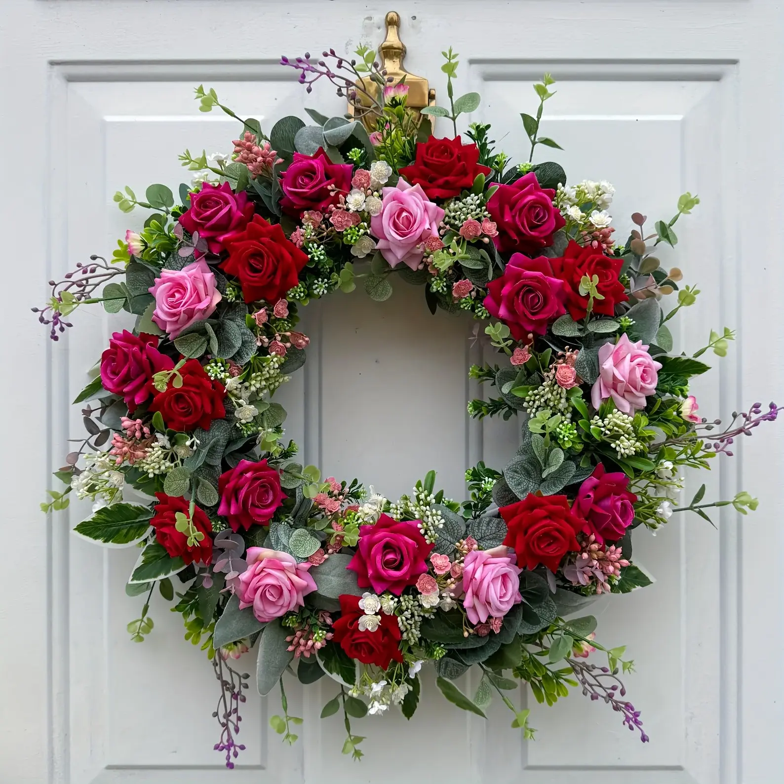 Romantic Rose Wreath, Light and Deep Roses with Eucalyptus and Lamb's Ear, Rustic Farmhouse Style Decor for Porch and Entrance, Faux Flower Wreath, Decorative Flower Wreath, Home Decor Accessory, Artificial Roses, Artificial Flower Decorations