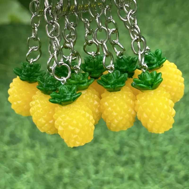 Realistic Pineapple Keychain Set, Cute Tropical Fruit Charm with & Leaves, Durable Resin Material, Perfect Teacher's Day Gift, Keychain Pendant