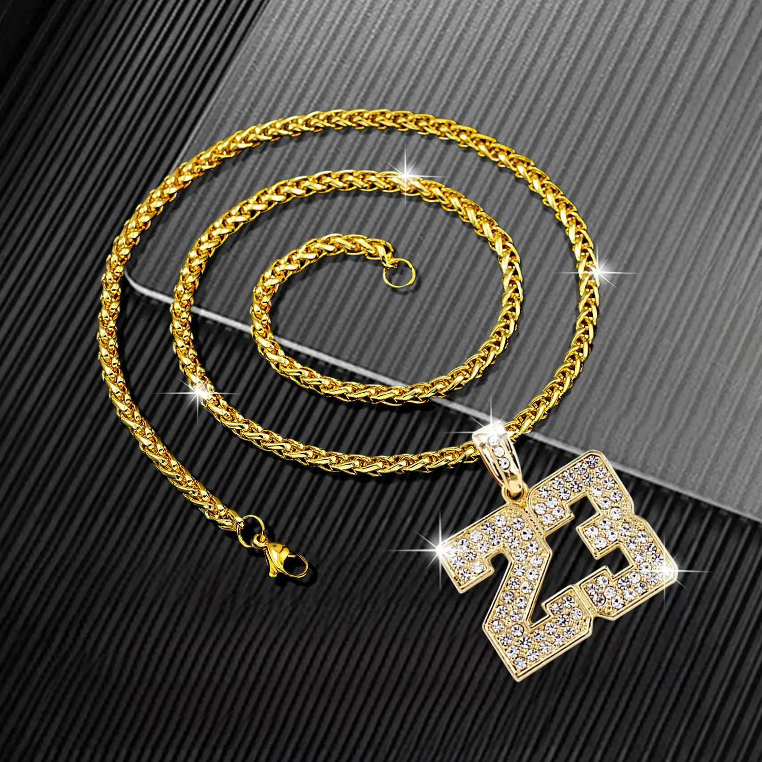 Fashionable Dragon Bone Necklace with Number 23 Pendant, Suitable for Men and Women, Suitable for All Seasons, Suitable for Daily Matching, The First Choice for Daily Wear and Gift Giving