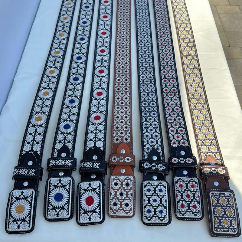 Women belts/ cinto de Hilo floreado Women belts/ cinto de Hilo floreado