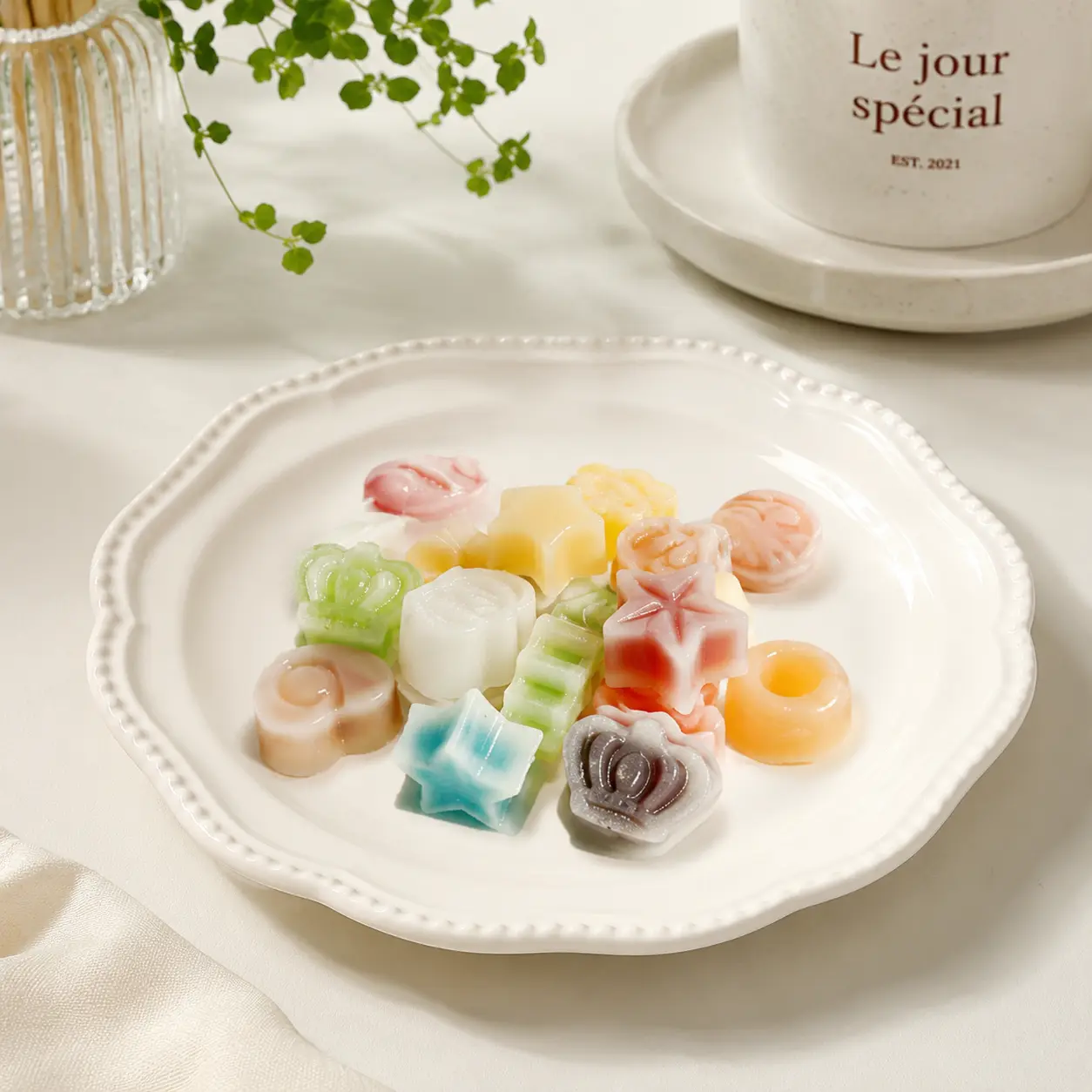 Ice Lychee Wax Bottle Candy, 3.5 oz Box, Liquid-Filled Mini Drink Candy, Chewy Summer Treat and Party Favor