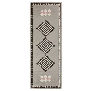 My Magic Carpet Kilim Kiki Mushroom Machine Washable Runner Rug, 2.5x7 Stain Resistant, Non-Slip, Waterproof