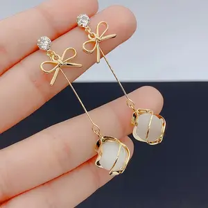 1 Pair Of Elegant And Simple Long Earrings, Glass Bead Bow Design, Fashionable Facial Embellishment