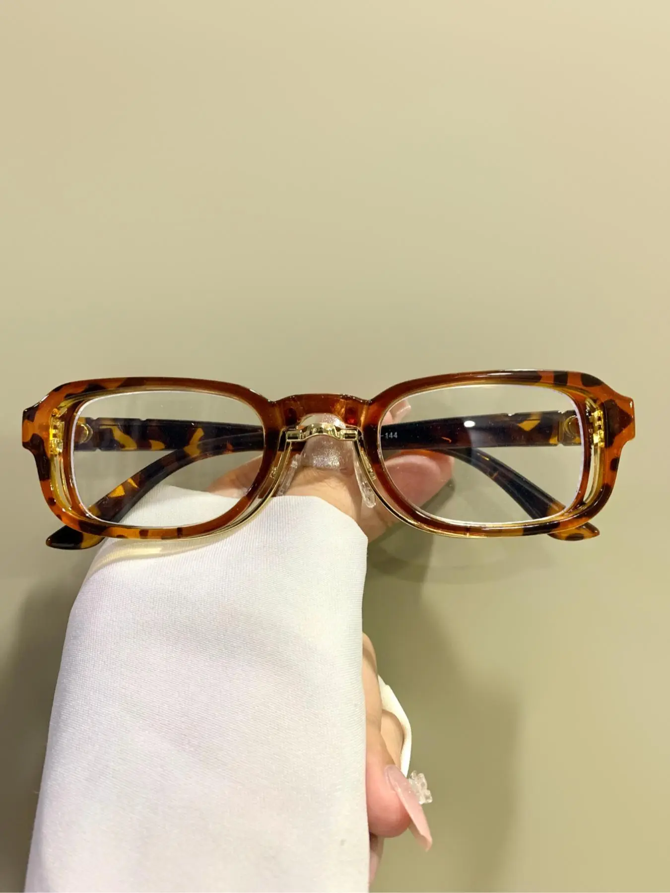 Unisex Vintage Tortoiseshell Pattern Eyeglasses, Trendy Casual Eyeglasses for Everyday Use, Fashion Accessories for Outdoor Activities, Square Eyeglass Frame, Stylish Trendy Eyewear, Square Frames