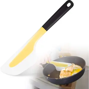 Omelette Spatula Kitchen Omelet Turner Silicone Non-stick Omelette Scraper Silicone Pigment Scraper with Non Slip Grip for Kitchen Omelet Pancake, Translucent (Yellow) Utensils Hanging