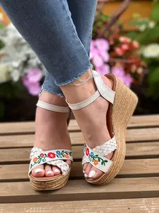 Mexican Wedge Sandal. All size Boho-Hippie Vintage. Mexican Leather Sandal. Floral Embroidered Heels. Mexican Heels. Colorful Wedge Heels.