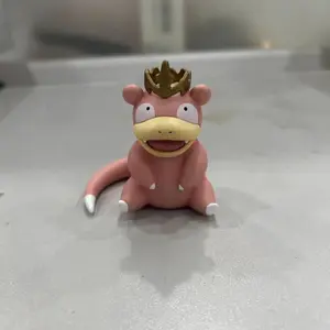 Slowpoke creative desktop ornaments room decoration figurine car ornaments