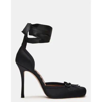 Demure Heels Steve Madden TikTok Shop