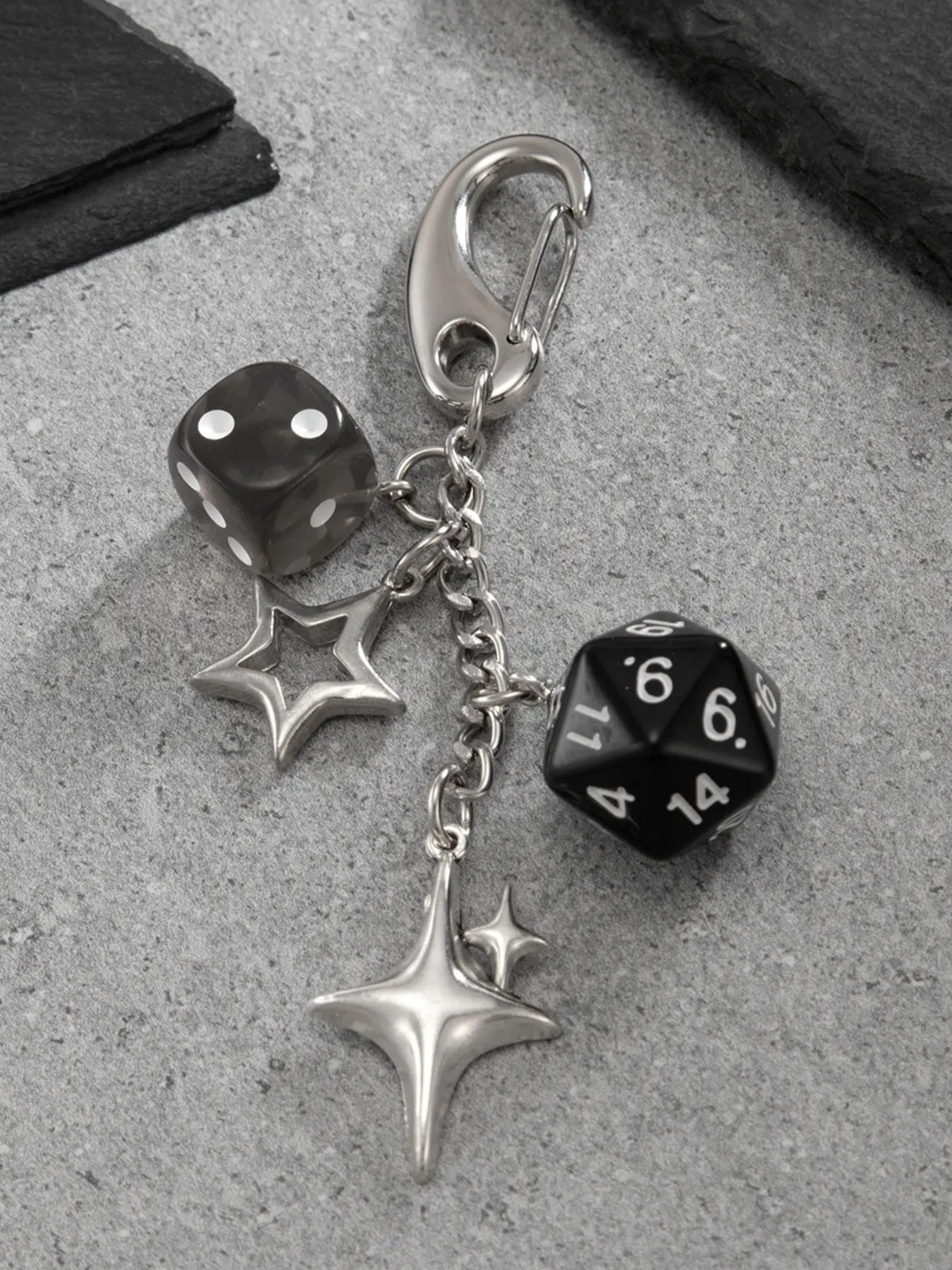 Dice and Ball Design Keychain, Fashionable Cute Alloy Car Key Ring, Bag Decoration Accessory, Unisex Stylish Key Holder, Trendy Cute Keychain, Keychain Kawaii, Keyrings For Keys, Car Key Chains, Keychains Cute