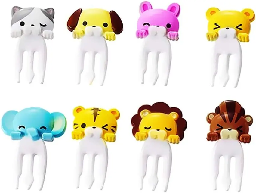 TOYANDONA 8Pcs Animal Food Picks, Mini Bento Food Picks Cute Cartoon Animal Fruit Picks for Kids Lunch Box Party Supplies