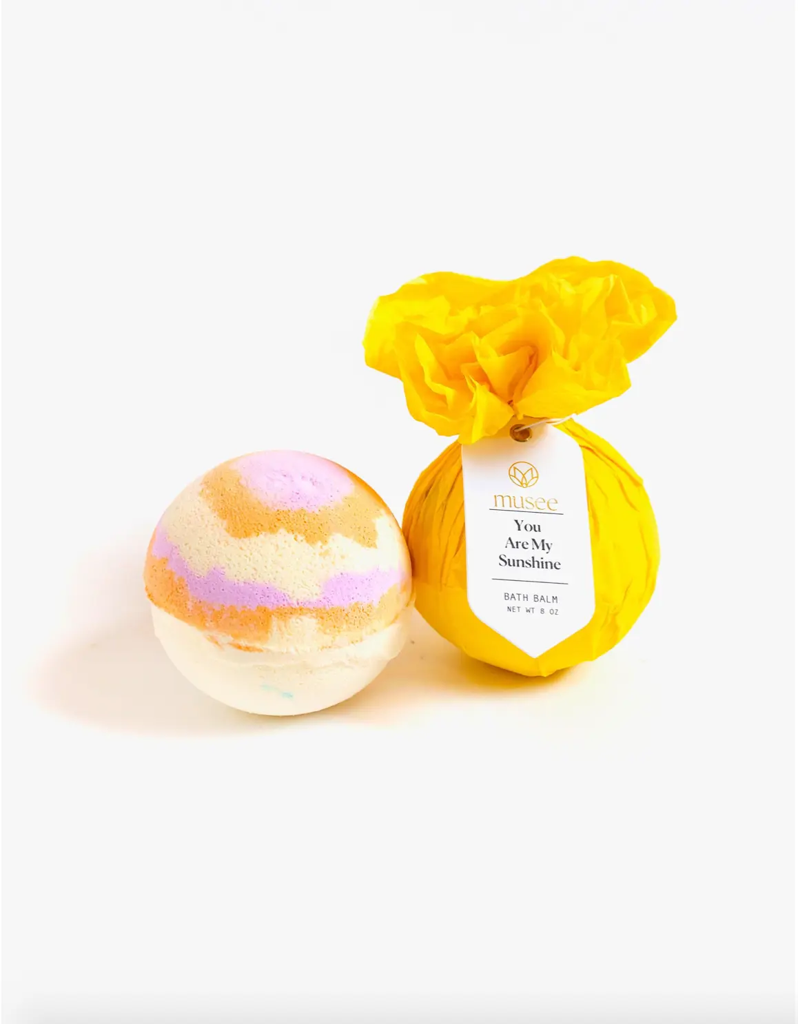 Musee Bath Bomb - Pink Scented Body Care with Colorful Swirls, Ideal for Cleansing and Aroma Musee Bath Bomb - Pink Scented Body Care with Colorful Swirls, Ideal for Cleansing and Aroma