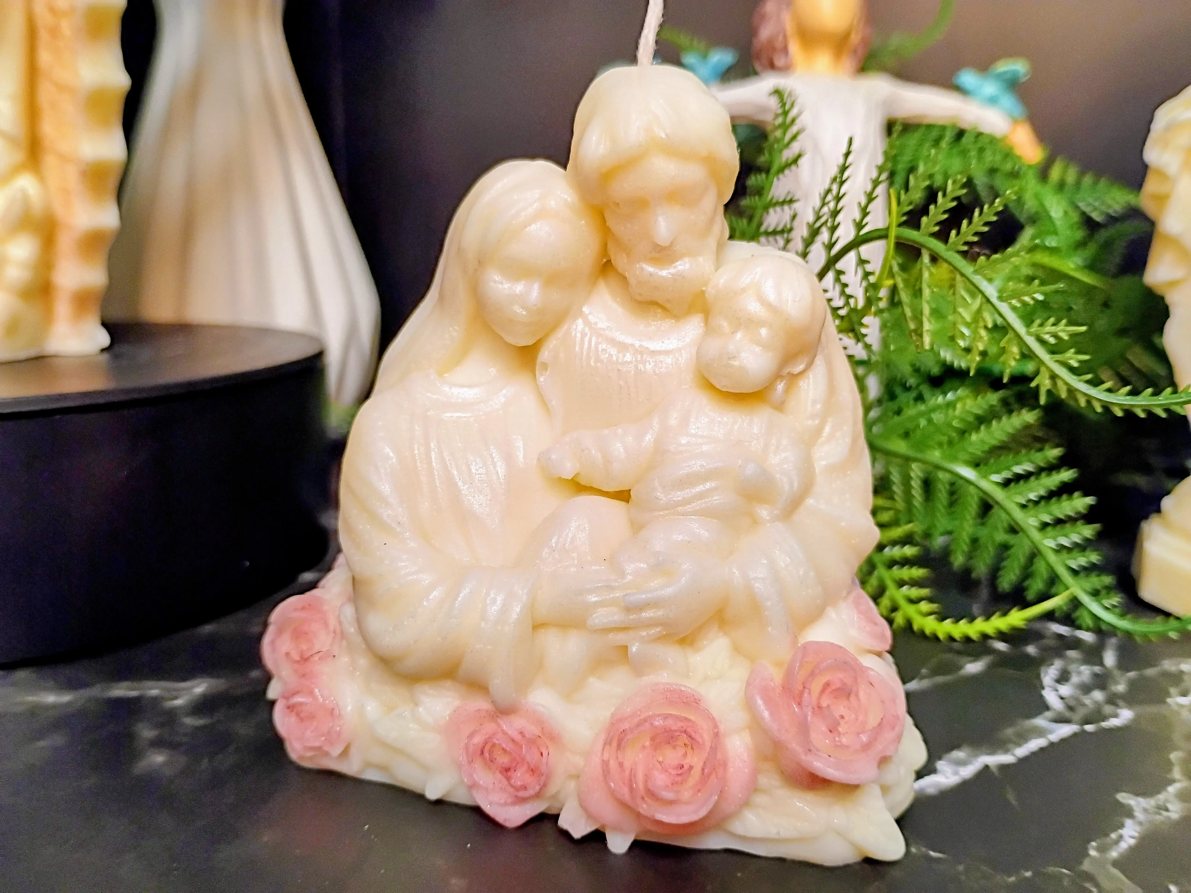 Familia Sagrada Handmade Prayer Candle | Vela Devocional Catolica de Proteccion Familiar, Paz, Unidad y Bendicion para Altar y Decoracion Espiritual