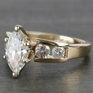 Sparkling Exquisite White Horse Eye Zirconia Women's Stone Wedding Engagement Promise Bride Eternity Ring Anniversary Ring Birthstone Ring Ladies Romantic Holiday Gift Valentine's Day Gift